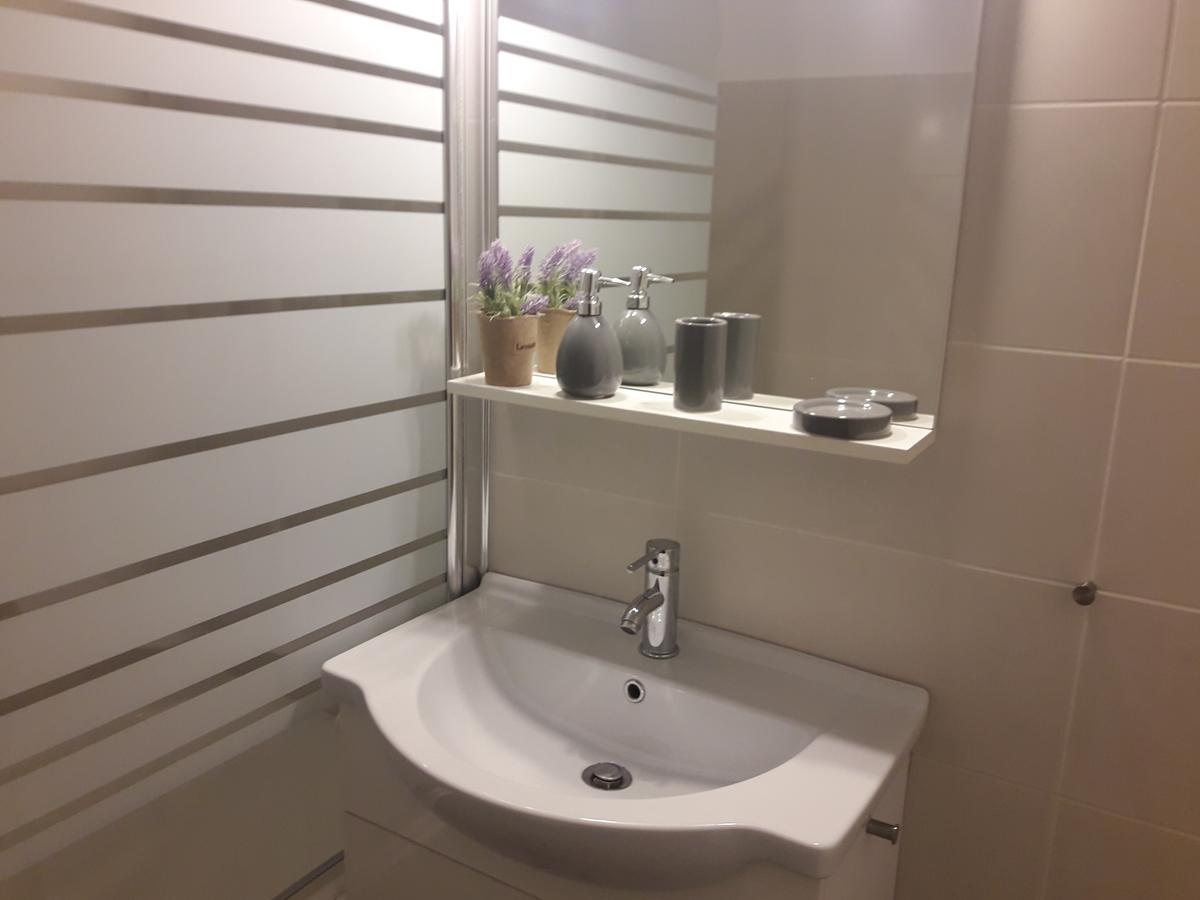 Stylish In Kolonaki Апартаменты *
